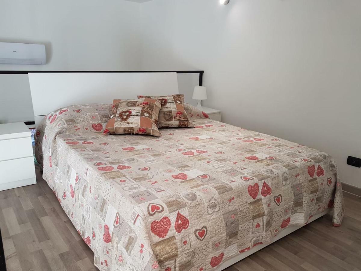 Vincent'S Home Naples Luaran gambar