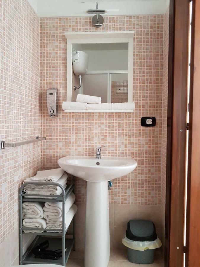 Vincent'S Home Naples Luaran gambar