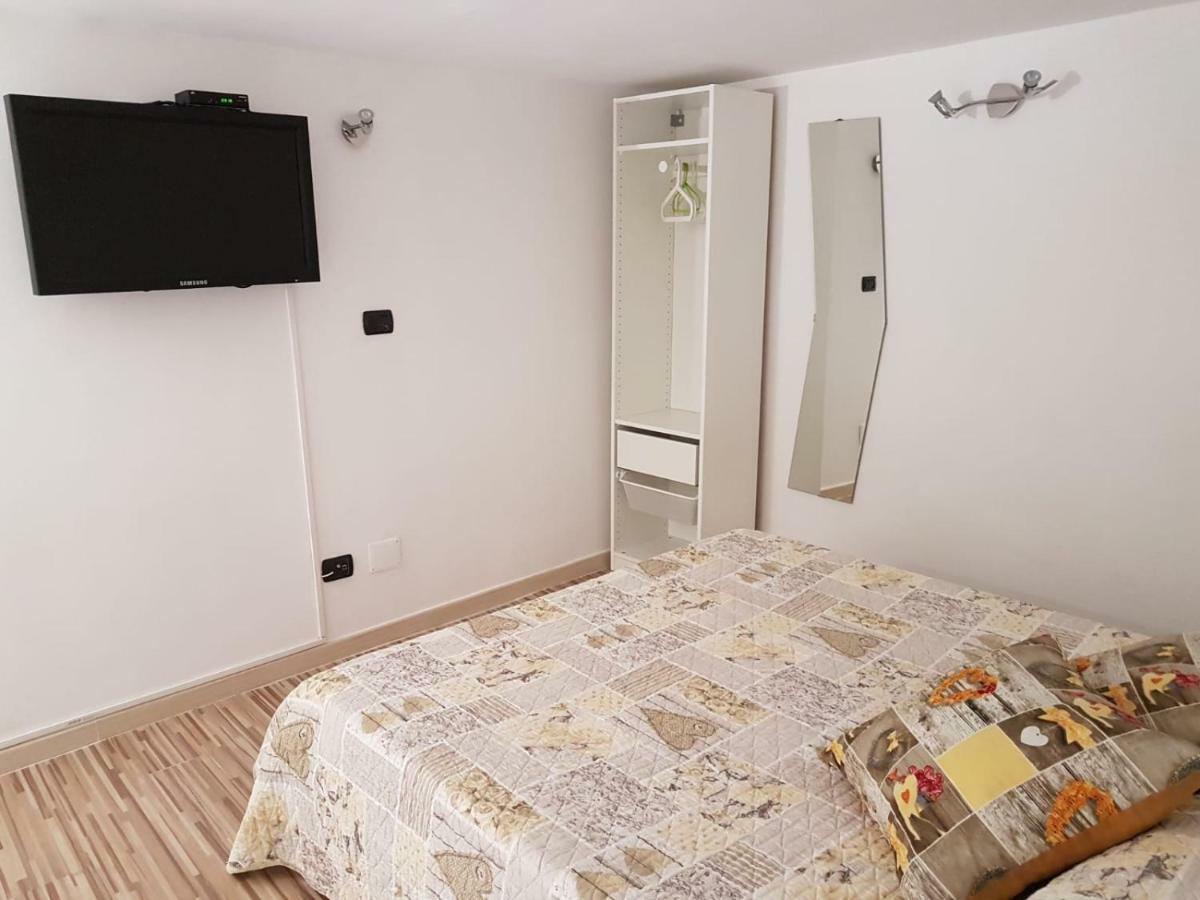 Vincent'S Home Naples Luaran gambar